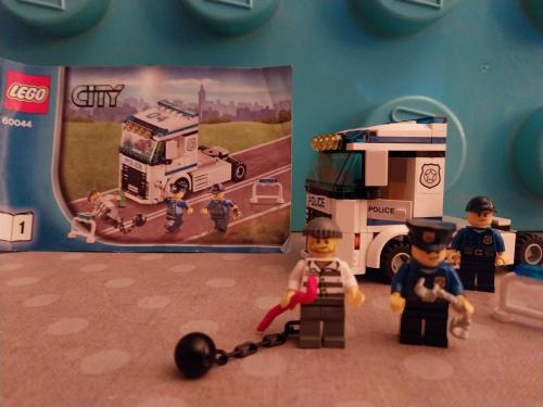 Lego Creator Mobiele Politiepost 3 boekjes = complete set