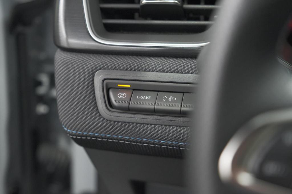 Renault Captur 1.8 e-tech full hybrid 160 esprit alpine | 360 camera | adap