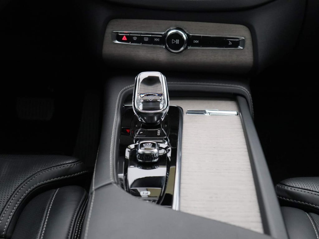 Volvo XC90 2.0 t8 recharge awd inscription exclusive | automaat | luchtveri