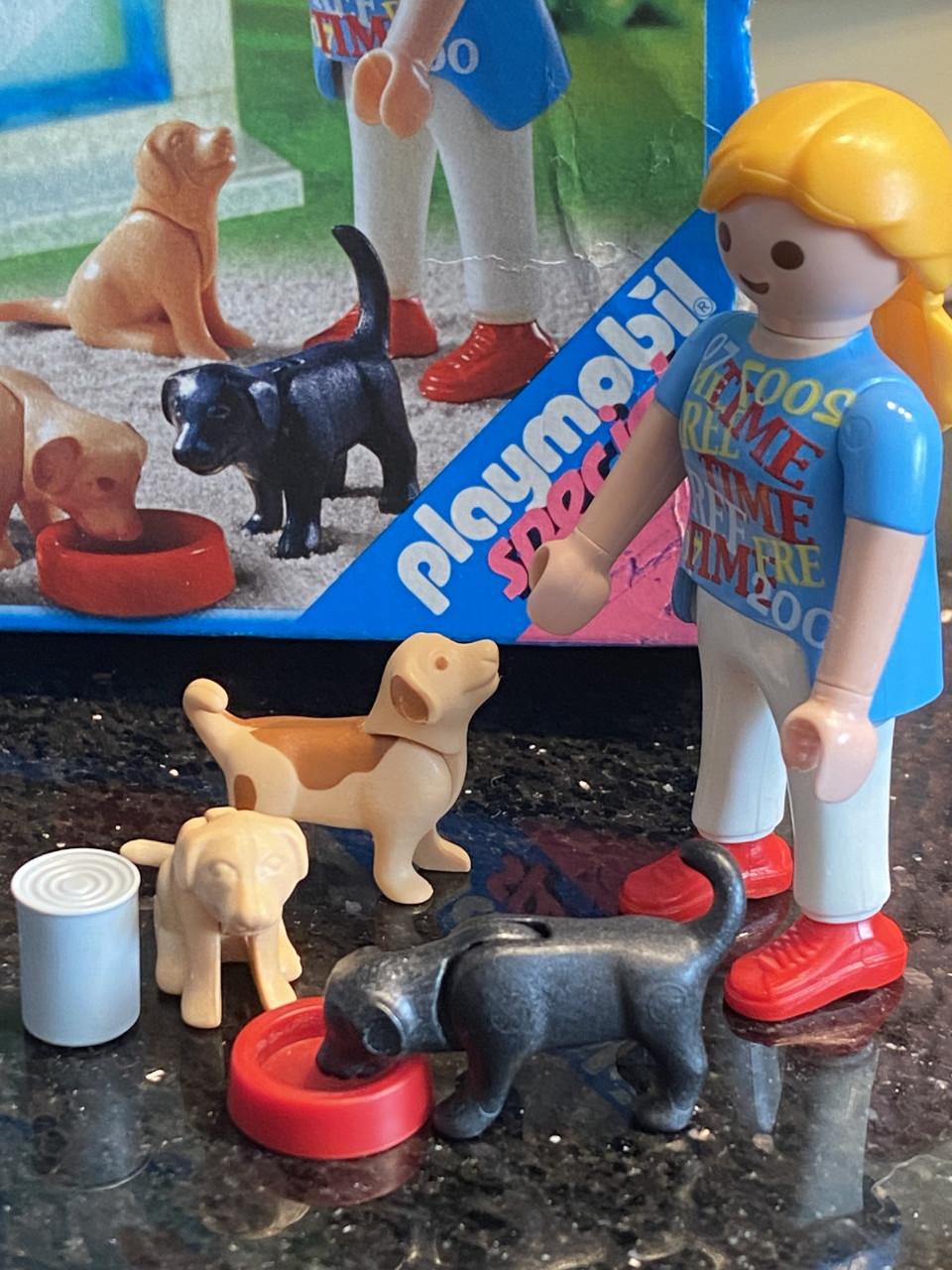 Playmobil 4687 mama met puppy’s