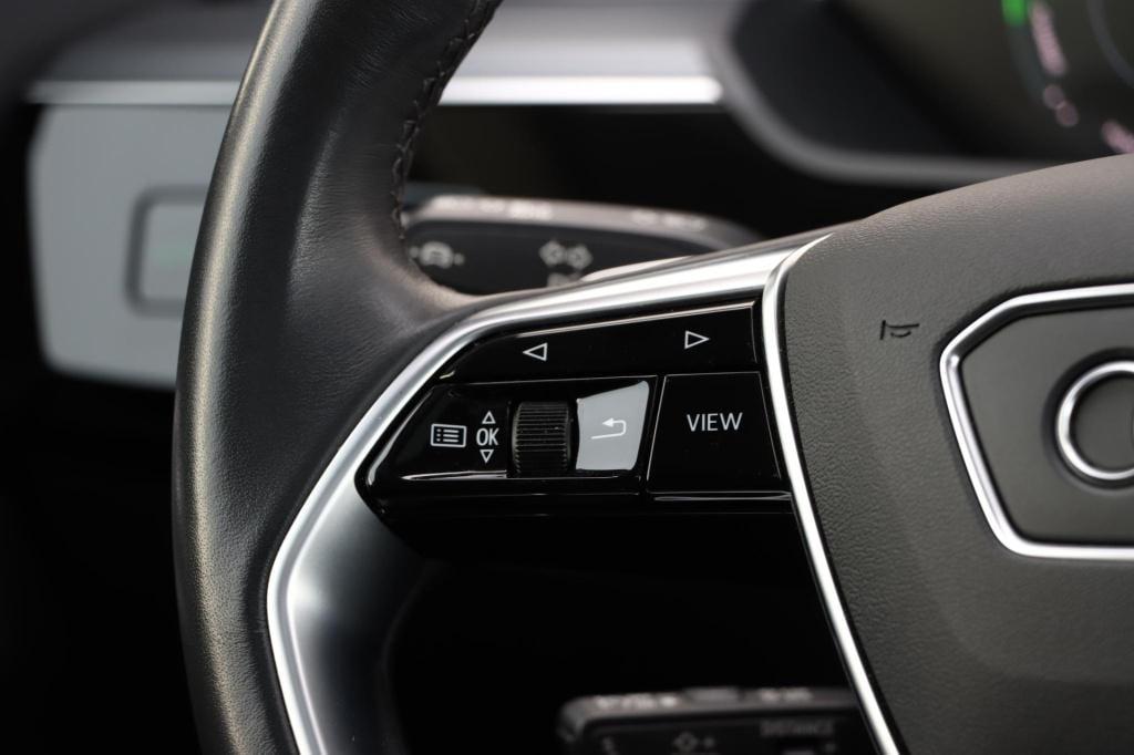 Audi Q8 E-tron 55 quattro advanced edition plus 115 kwh | soh 92,2% | lucht