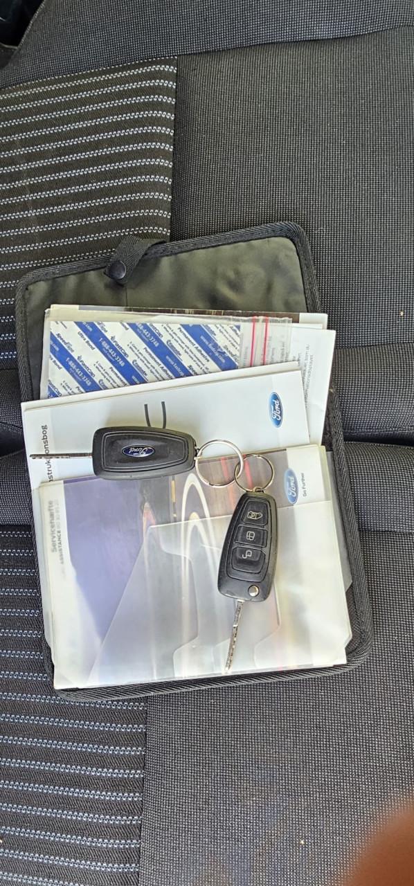 TE KOOP FORD TRANSIT CUSTOM 310 2.2 TDCI L2H2 TREND EURO 5