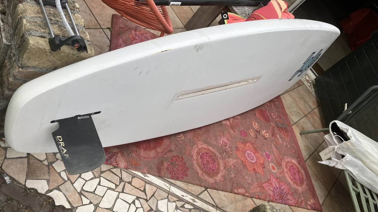 Surfplank voor beginners met alles er op en er aan