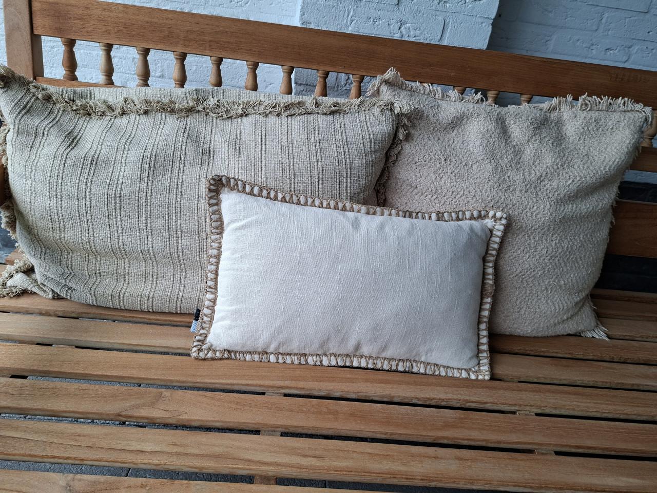 Mooie lichte kussens van merk Lime Light