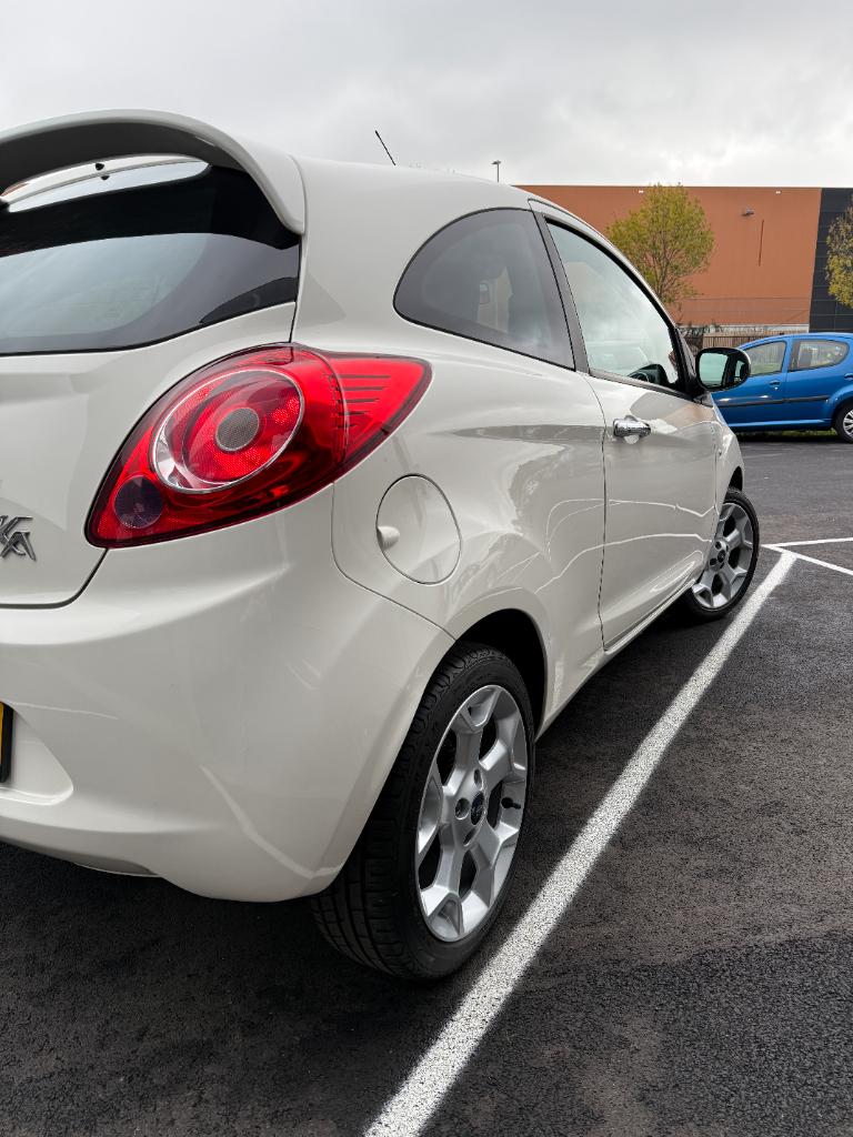 Ford KA 1.2 - cool&sound - airco