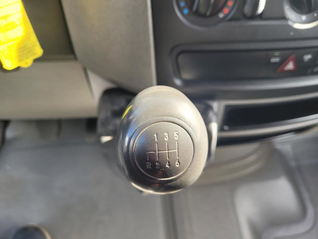 Mercedes-Benz Sprinter 211 2.2 cdi 325 economy hd