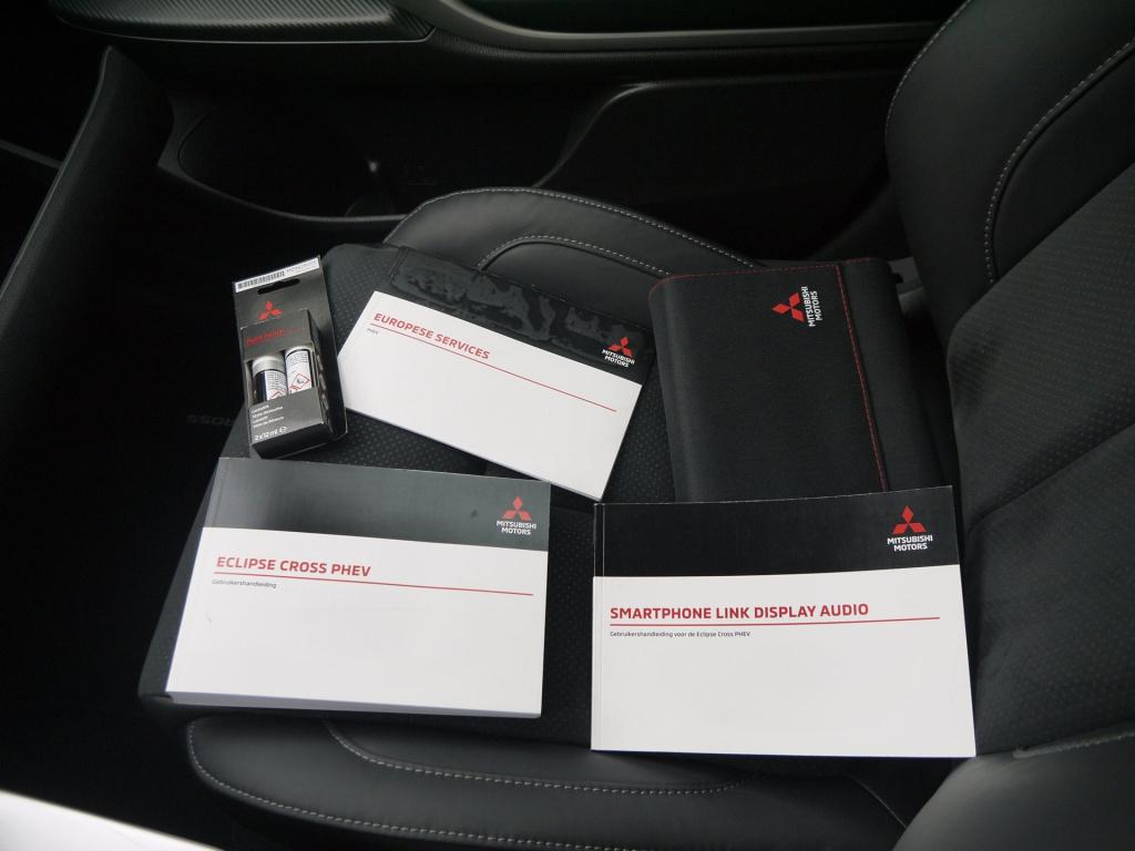 Mitsubishi Eclipse Cross 2.4 phev intense+|trekhaak|rijklaar