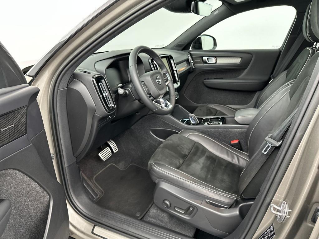 Volvo XC40 t4 211pk recharge r-design| adap.cruise| pano| camera| stoel