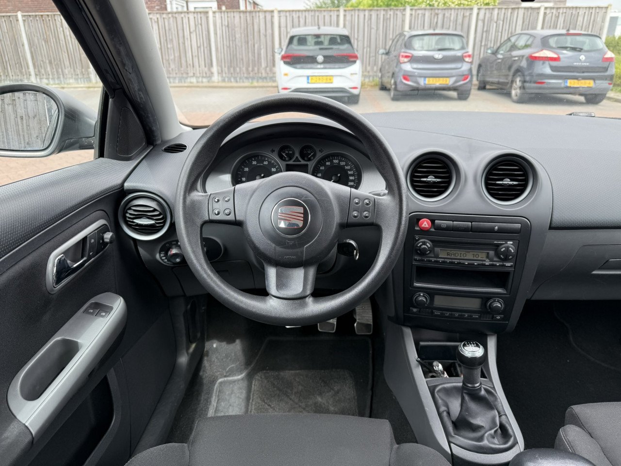 Seat Ibiza 1.6 77KW 5DRS 2007 Zwart