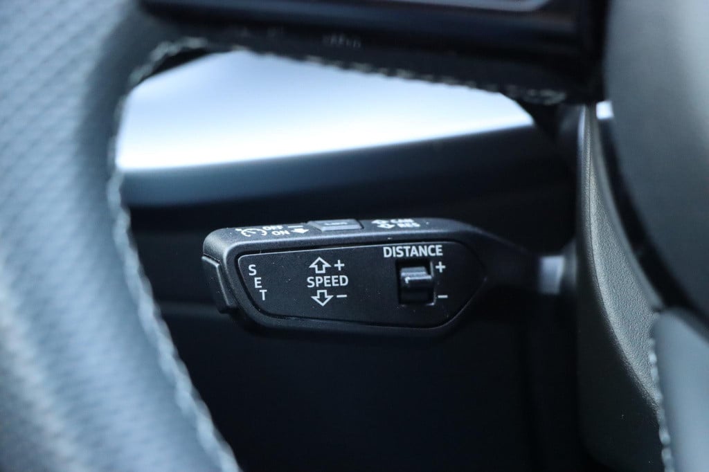Audi A3 sportback 35 tfsi s edition 150pk s-tronic