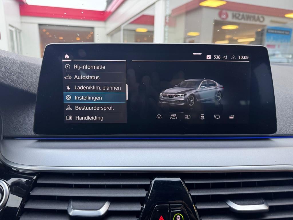 BMW 5 Serie 530e high executive