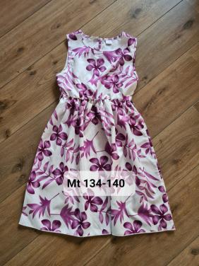 Prachtig mouwloos zomerjurkje in het wit met paarse bloemen Mt 134-140