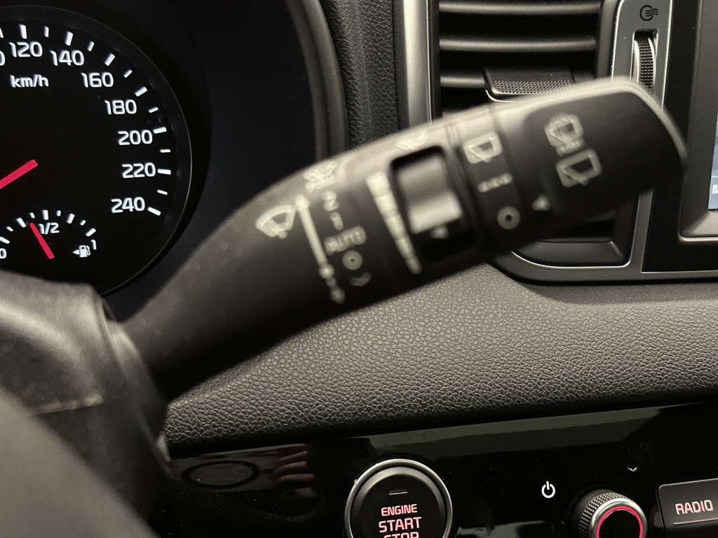 Kia Sportage 1.6 t-gdi gt-line | panoramadak | trekhaak | stuur- en stoelve