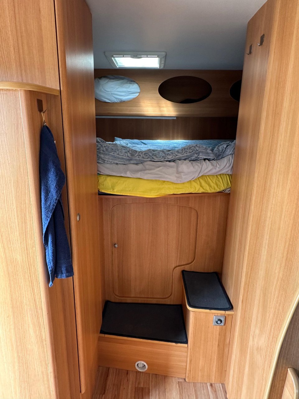 Camper