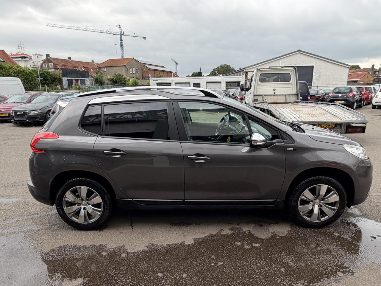 Peugeot 2008 1.2 Puratech Style NAP AIRCO ! ! !