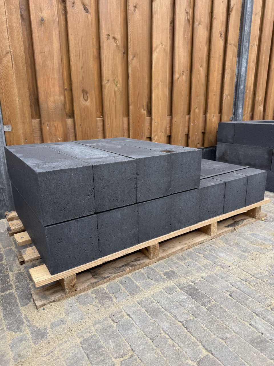 Stapelblokken nieuw 60x15x15, 11 stuks