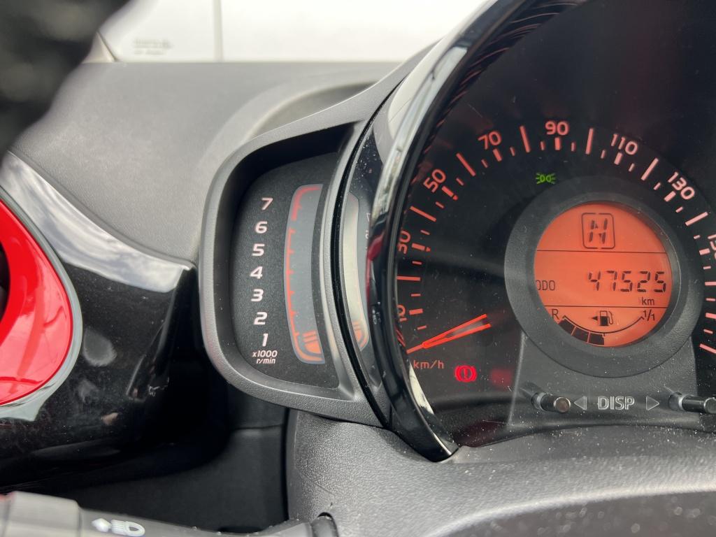 Toyota Aygo 1.0 vvt-i x-cite | nl auto | dealeronderhouden |