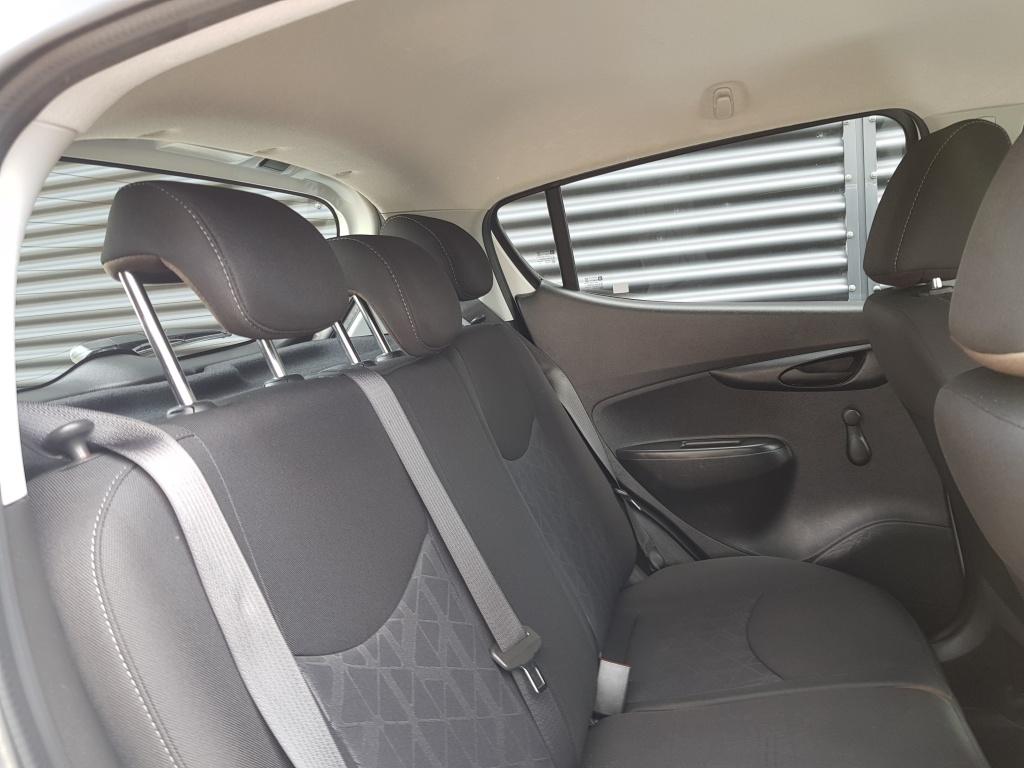 Opel Karl 1.0 120 jaar edition