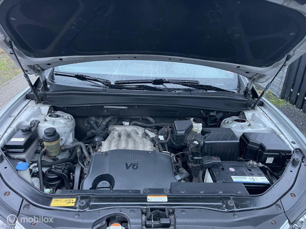Hyundai Santa Fe 2.7i v6 4wd freestyle