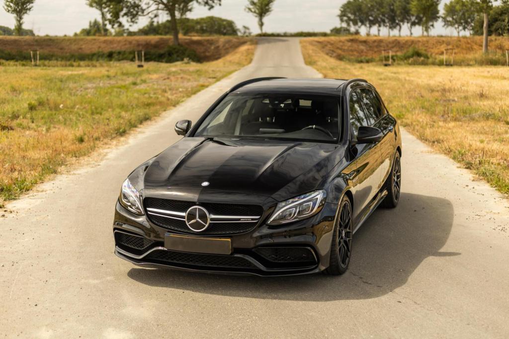 Mercedes-Benz C-Klasse estate amg 63 s / dealeronderhouden / burmester
