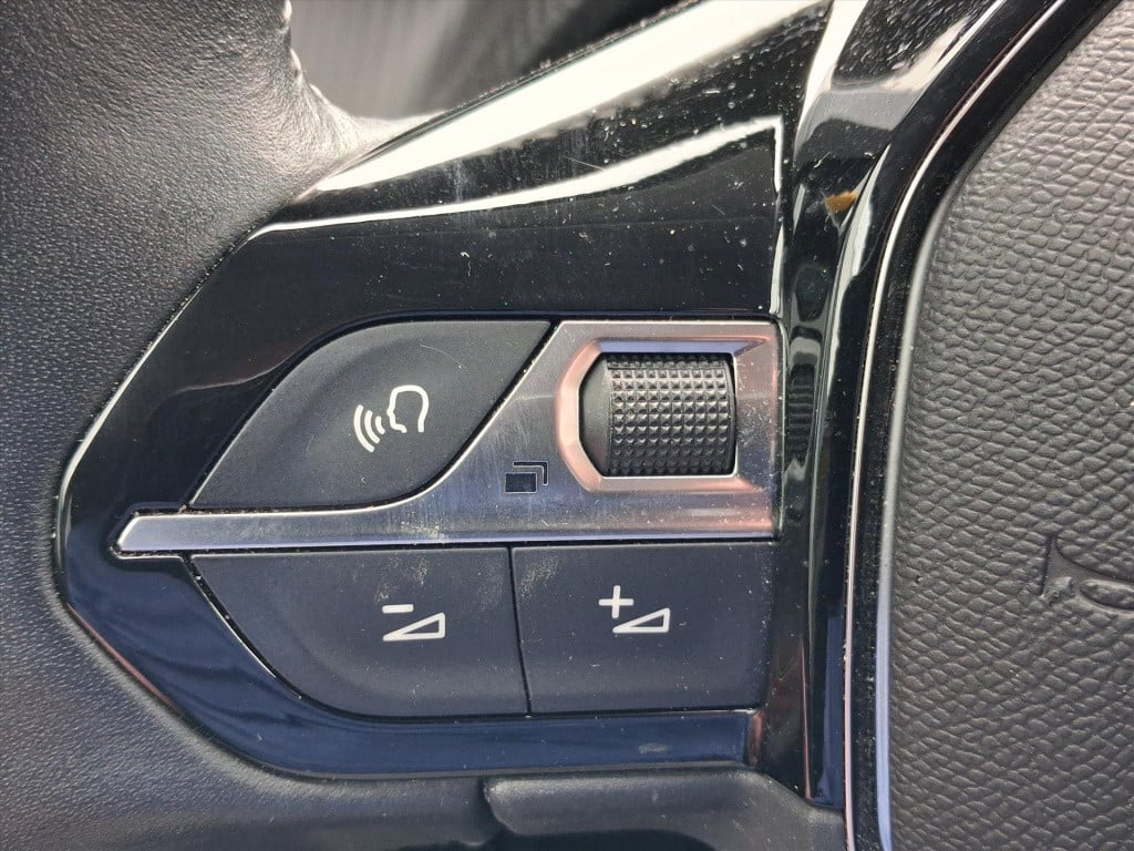 Peugeot 208 ev 50kwh 136pk 3-fase allure pack navigatie | apple carplay & a