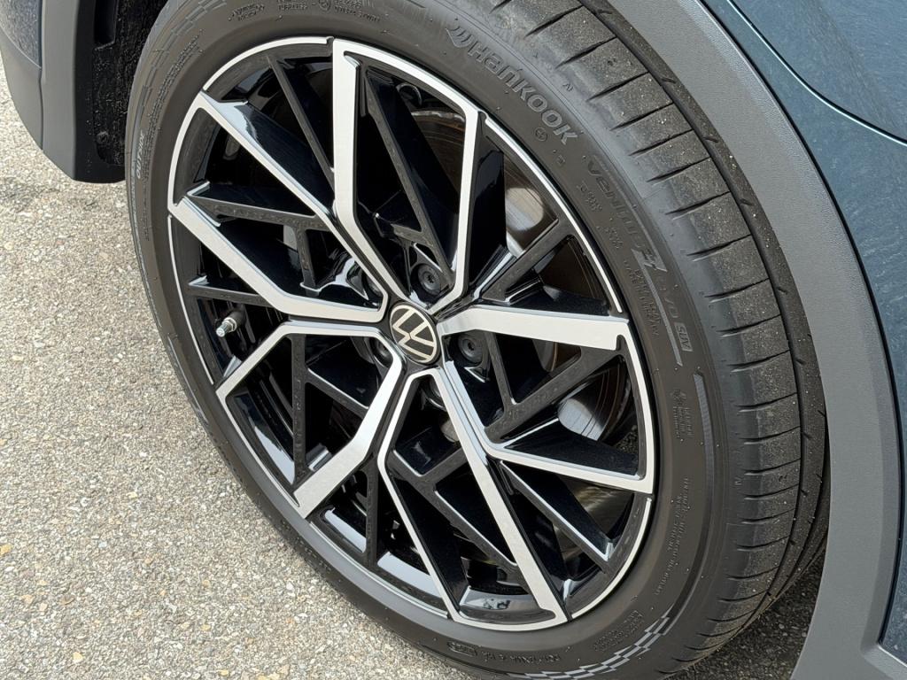 Volkswagen Tiguan 1.5 ehybrid elegance | full option | leder | panormadak |