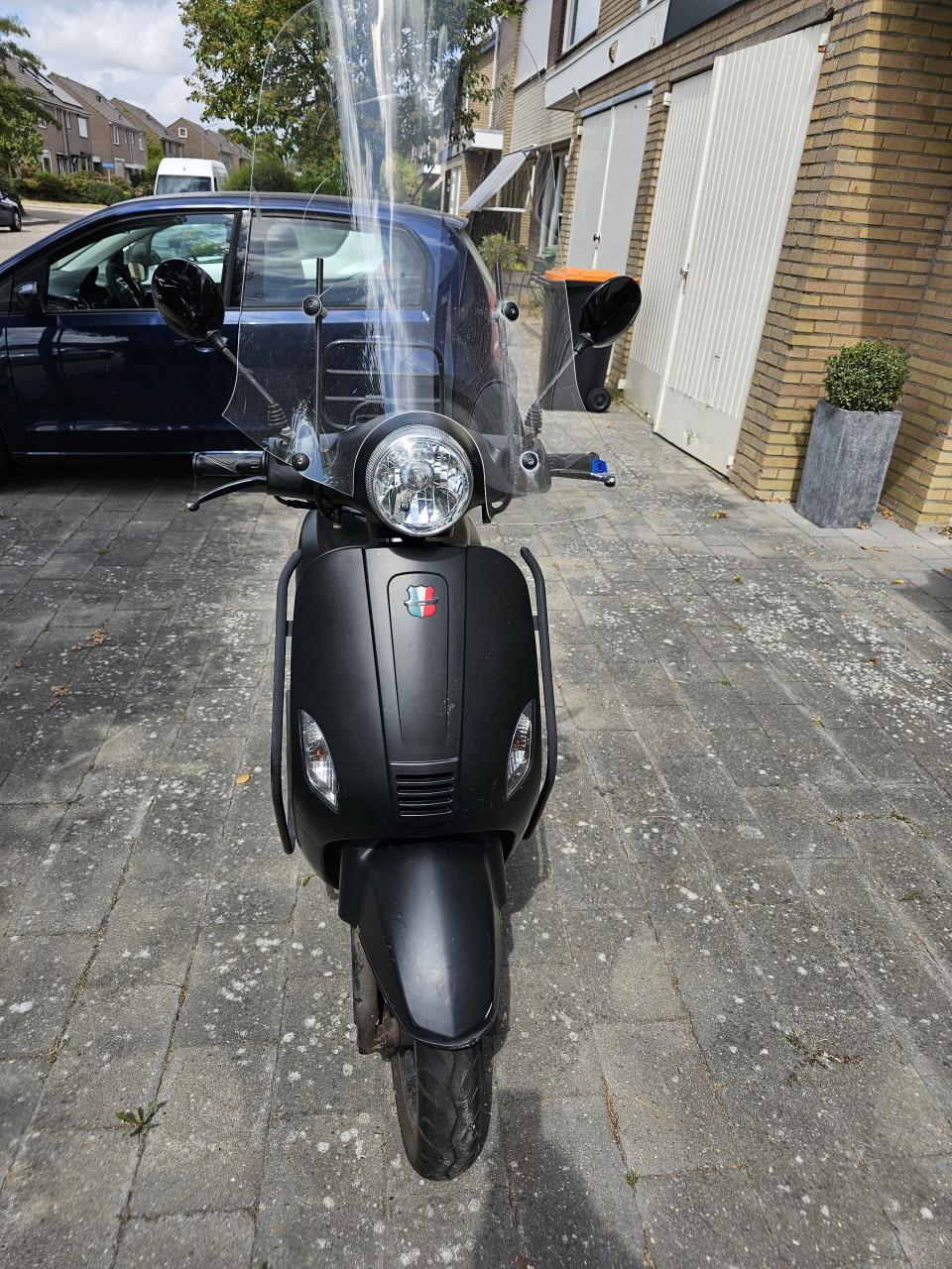GTS Scooter