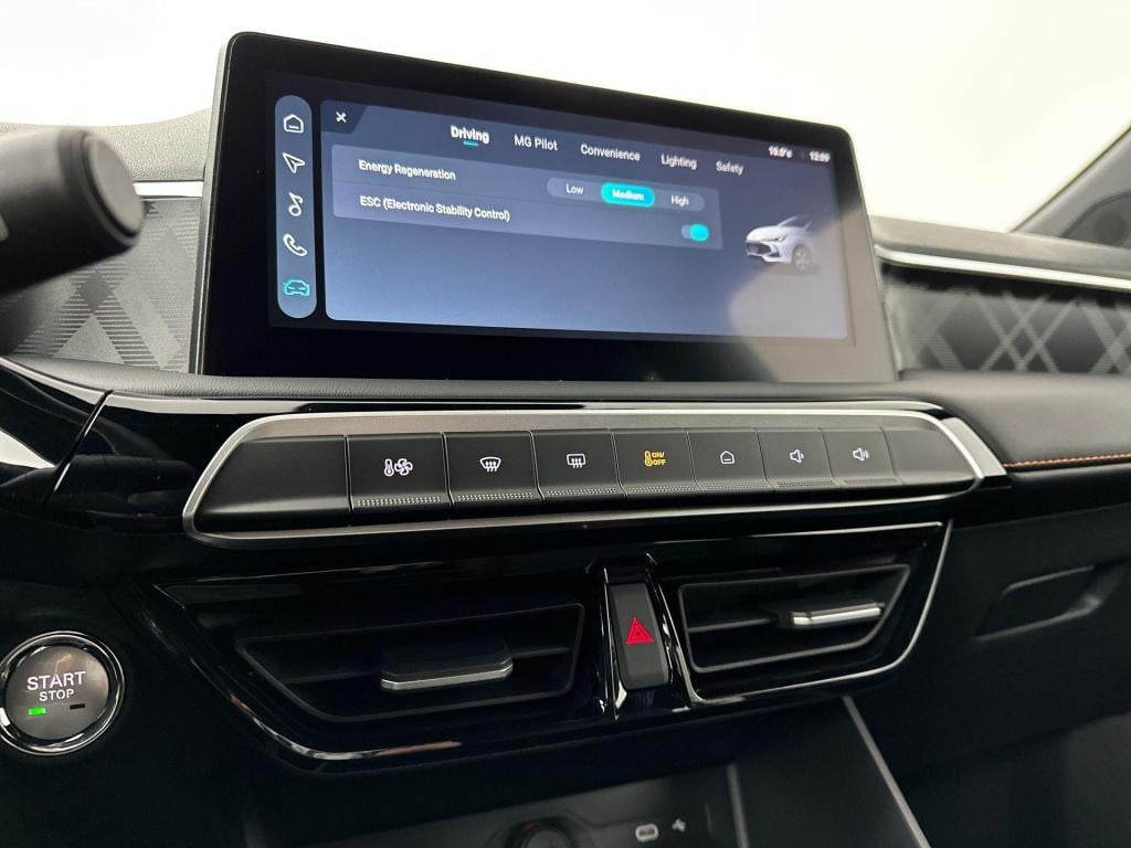 MG Mg3 1.5 hybrid+ luxury mg goes pakt uit! – op = op - 7 jaar garantie – r