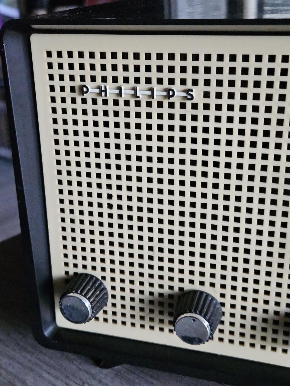 Prachtige jaren 50 buizenradio Philips B2X 80 U/01, werkend