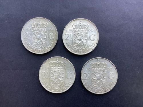 Juliana 2 ½ gulden zilver , 4 stuks.