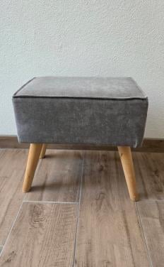 Krukje met grijze canvas bekleding.