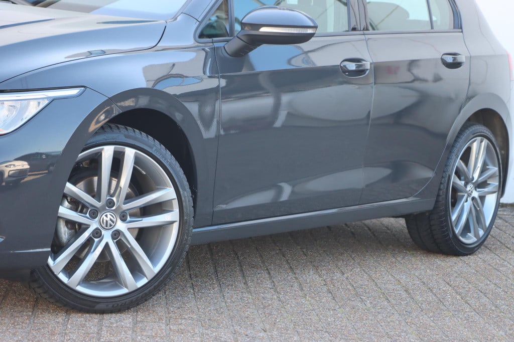 Volkswagen Golf 1.0 etsi life 110pk dsg7