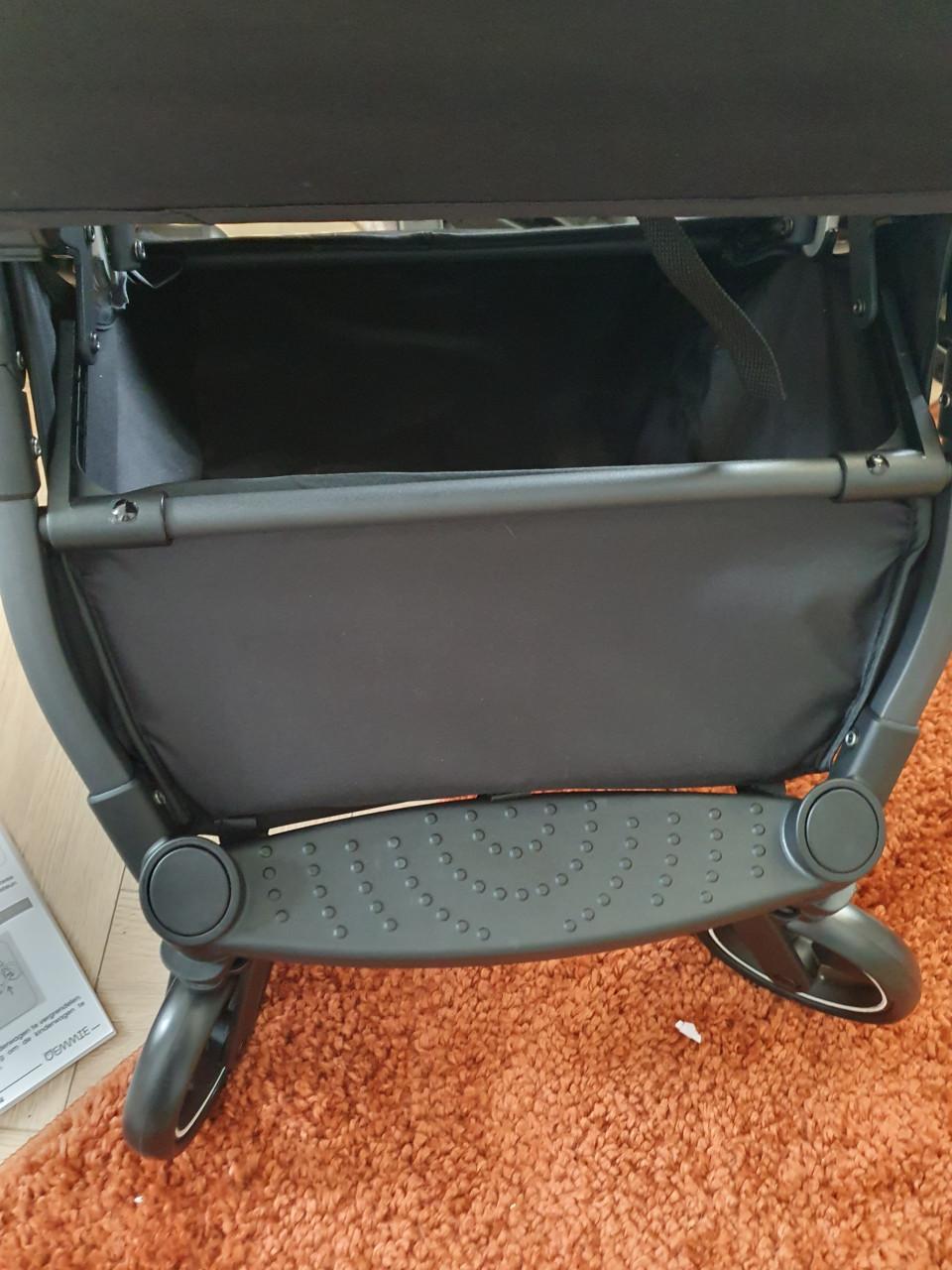 Oemmie kinderbuggy zwart nieuw in doos | 0-3 jaar / 15 kg