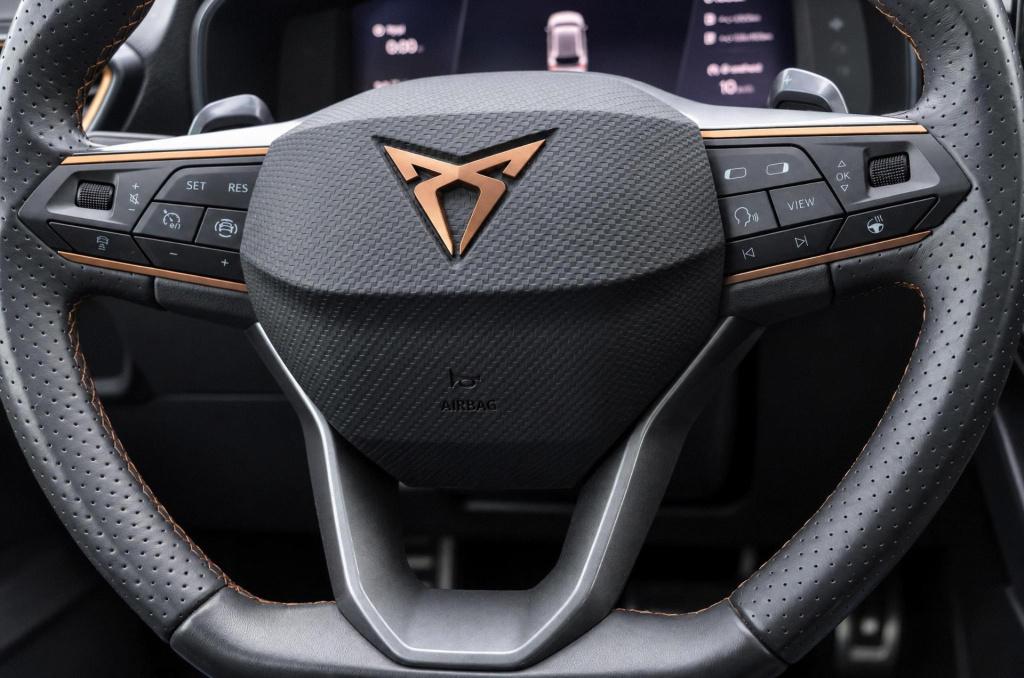 Cupra Leon 1.4 e-hybrid business 204pk dsg6 soh 100%