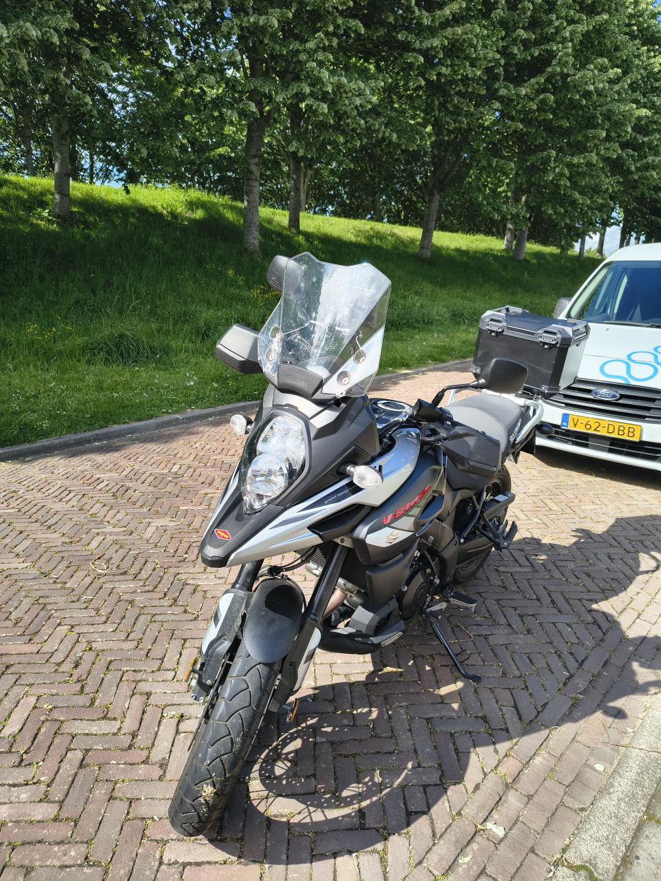 Suzuki V-Strom DL1000