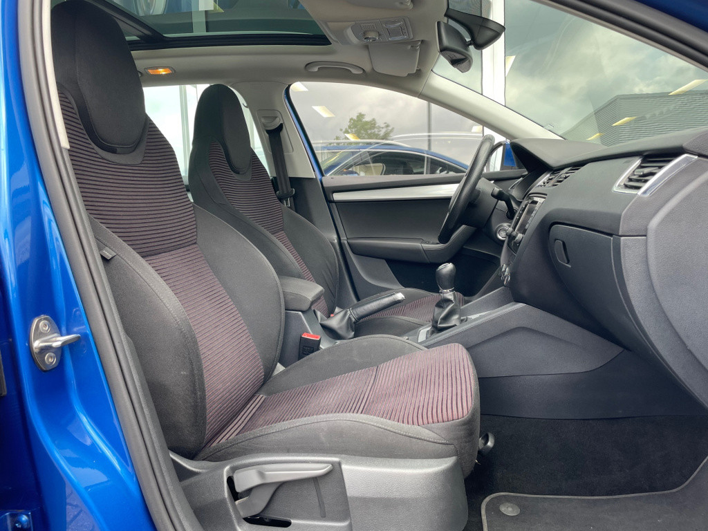 Skoda Octavia combi 1.2 tsi greentech elegance