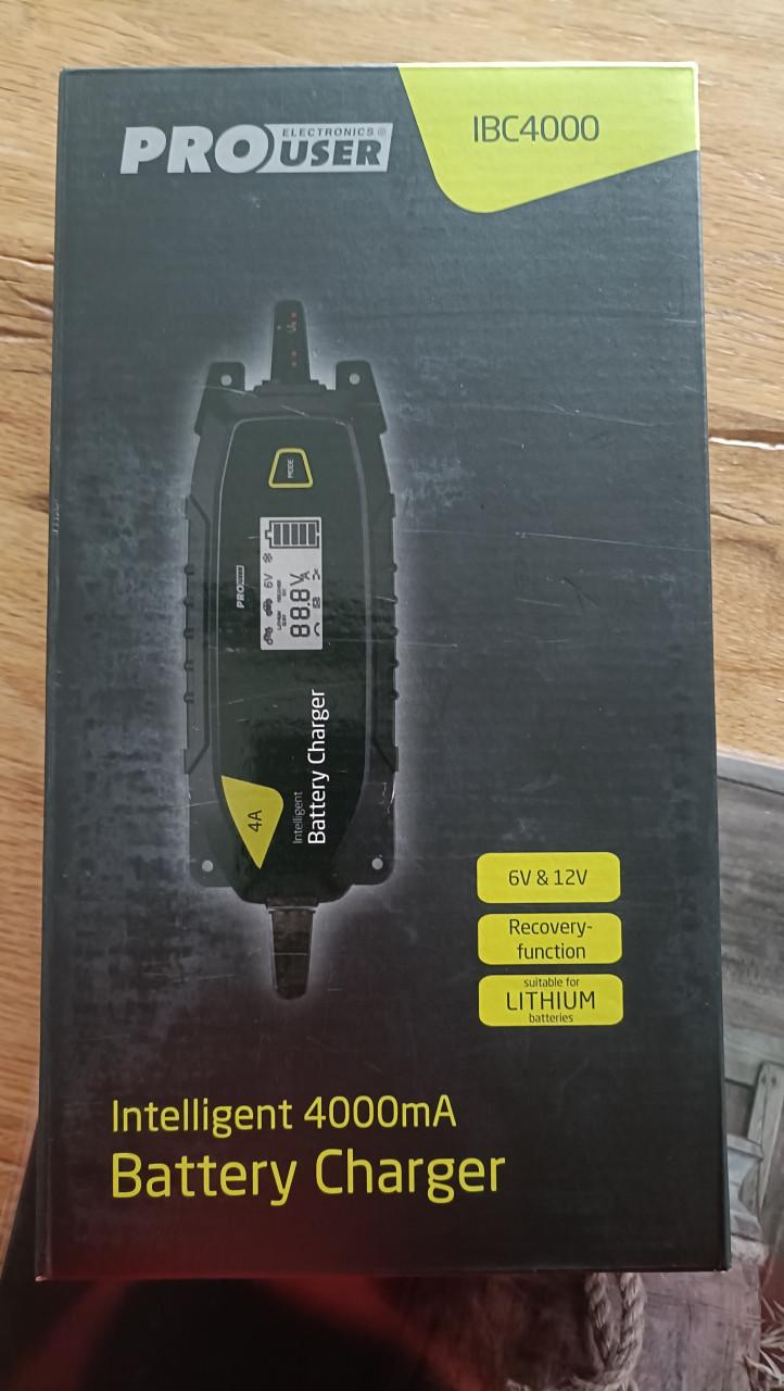 Accu lader voor Camper auto