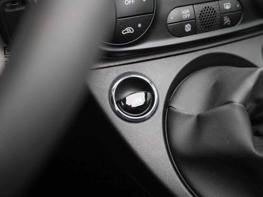 Fiat 500 C 1.0 hybrid red fiat 500 c 1.0 hybrid red