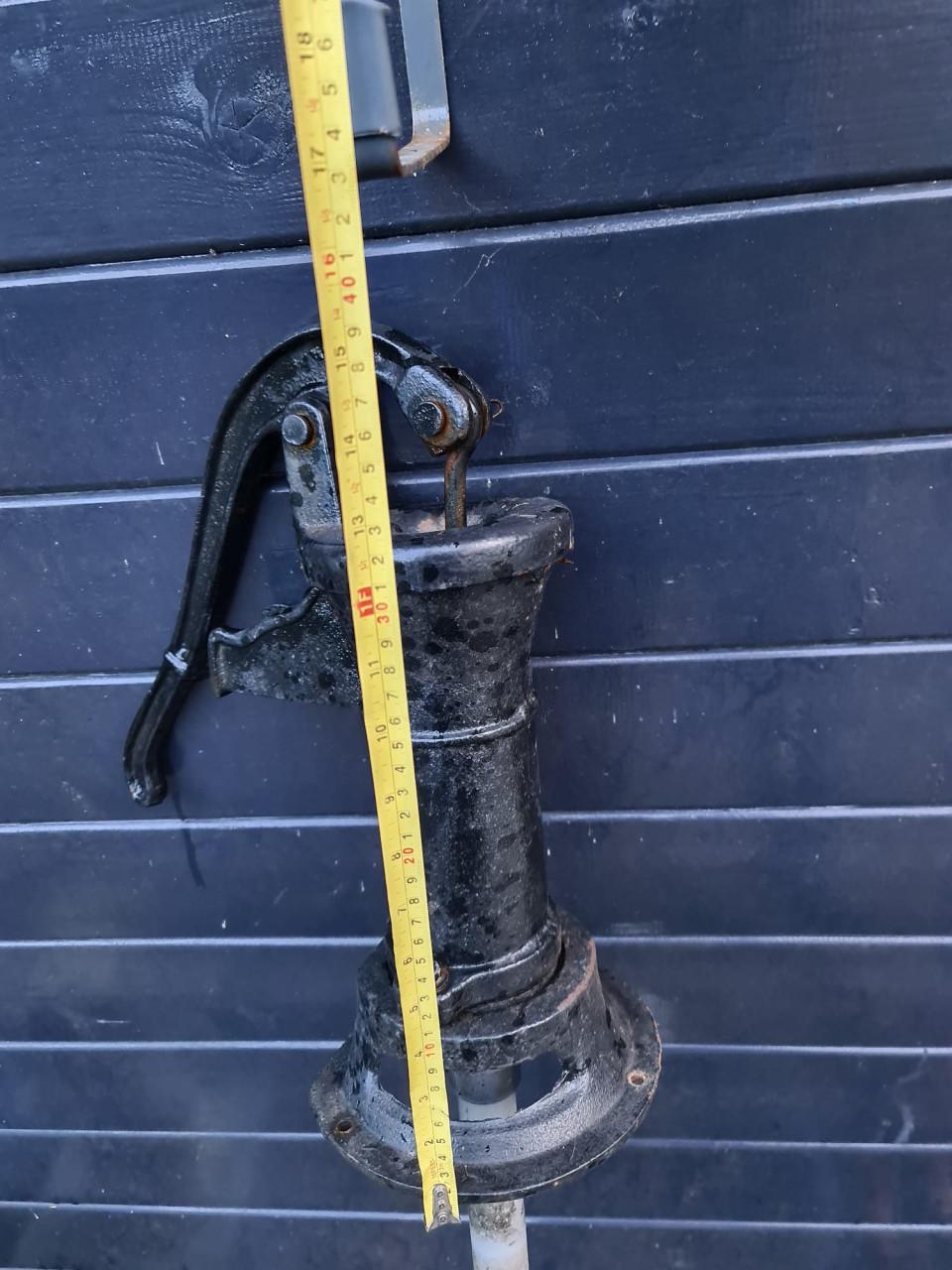 Hand waterpomp  voor regenton