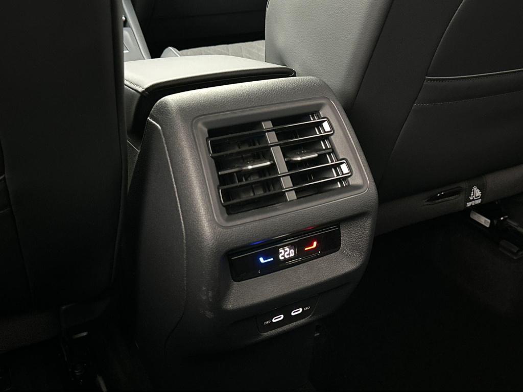 Volkswagen Tiguan limited edition 204 pk plug in hybride voordeel van € 3.5
