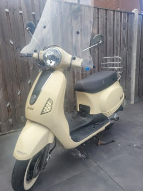 Te koop berini geel kenteken