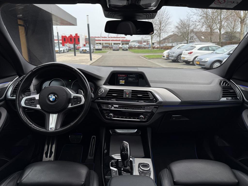 BMW X3 xdrive20i high executive // m-sport // pano // dealerondhouden /
