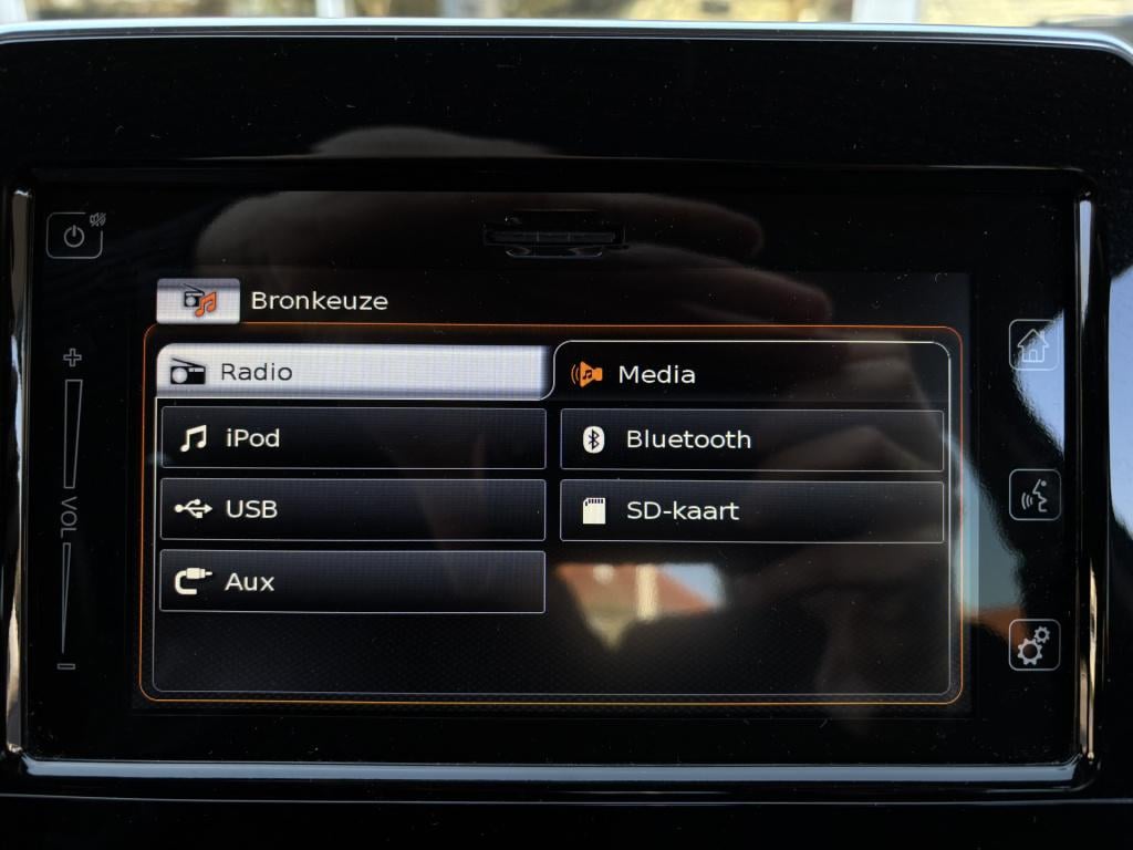 Suzuki Ignis 1.2 smart hybrid select