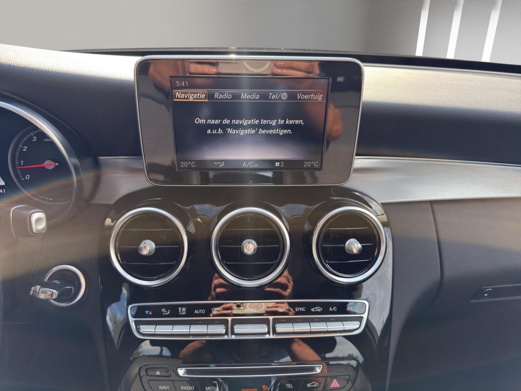 Mercedes-Benz C-Klasse c 180 business solution auto | navigatie | half lede