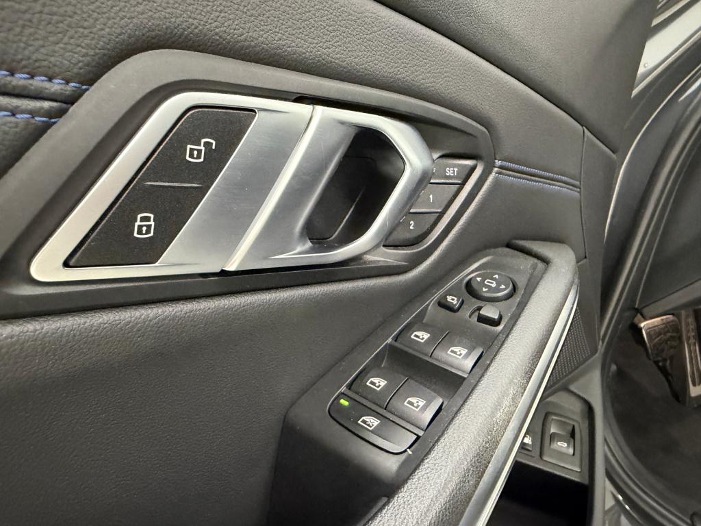 BMW 3-serie touring 330e m-sport plus | dravit grau | panoramadak | memory 