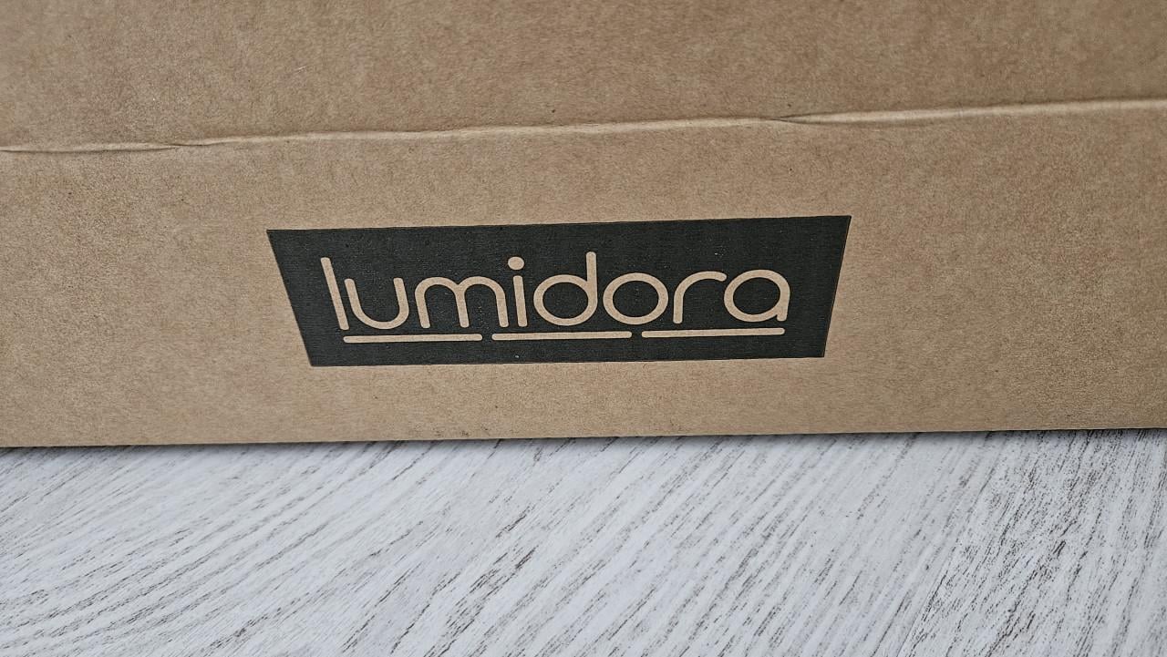 Lamp voor boven wastafel kleur beige