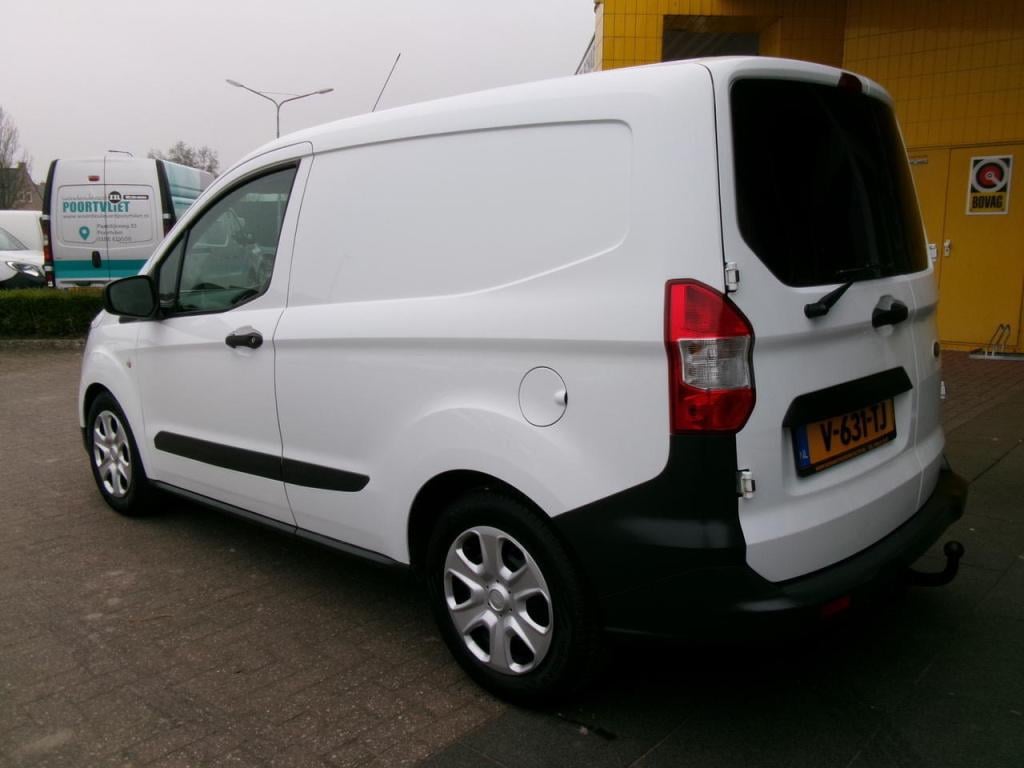 Ford Courier 1.5 tdci airco, cr.contr navi, schuifd. tr.h.