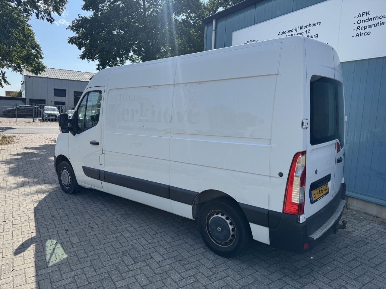 Renault Master L2H2