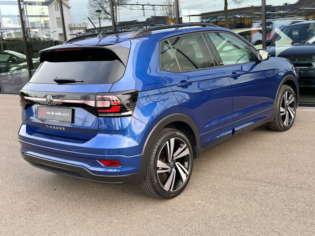 Volkswagen T-cross 1.5 tsi 150pk dsg active | r-line exterieur | navi | led
