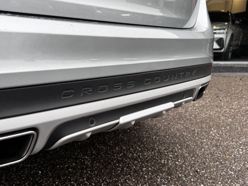 Volvo V60 cross country 2.0 t5 polar+ | 19" lmv | on-call | trekhaak